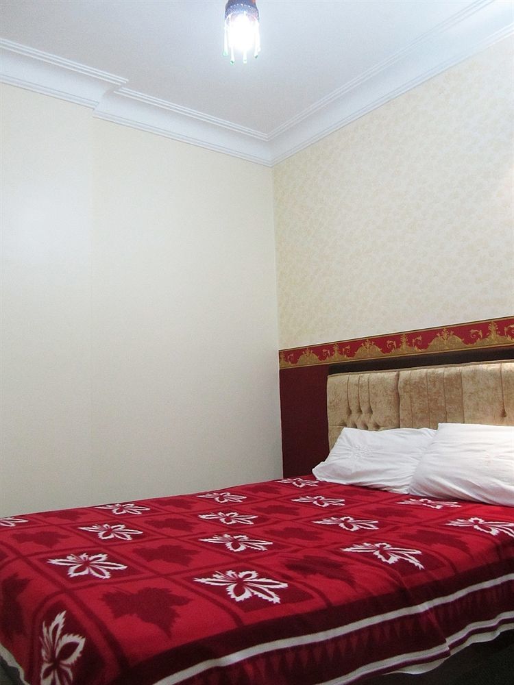 Arabian Nights Hostal *